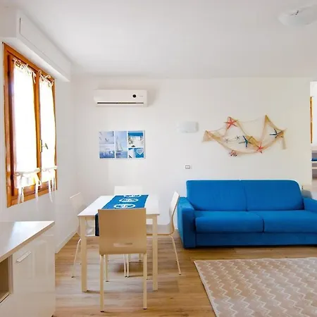 Trilocale Acquazzurra *
