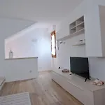Trilocale Acquazzurra